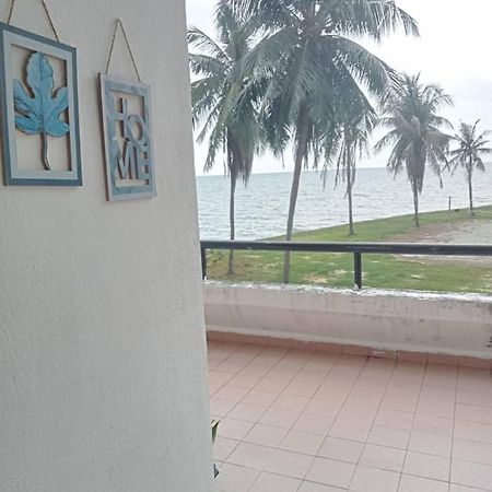 Pd Seaview Corus Paradise Lagoon Port Dickson Exterior photo