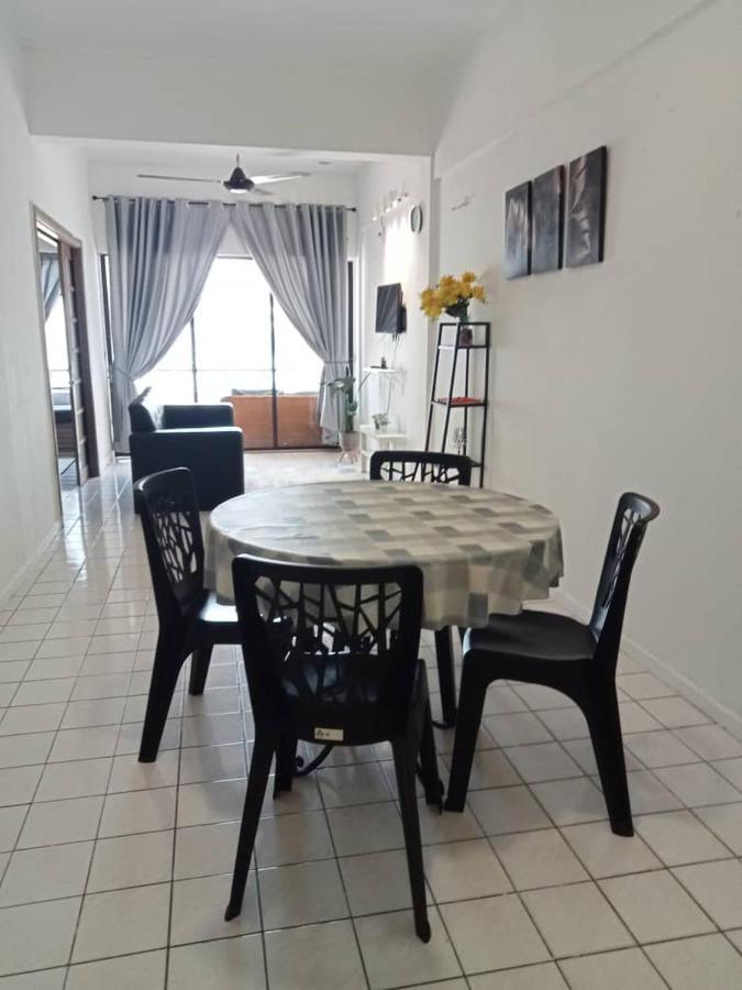Pd Seaview Corus Paradise Lagoon Port Dickson Exterior photo