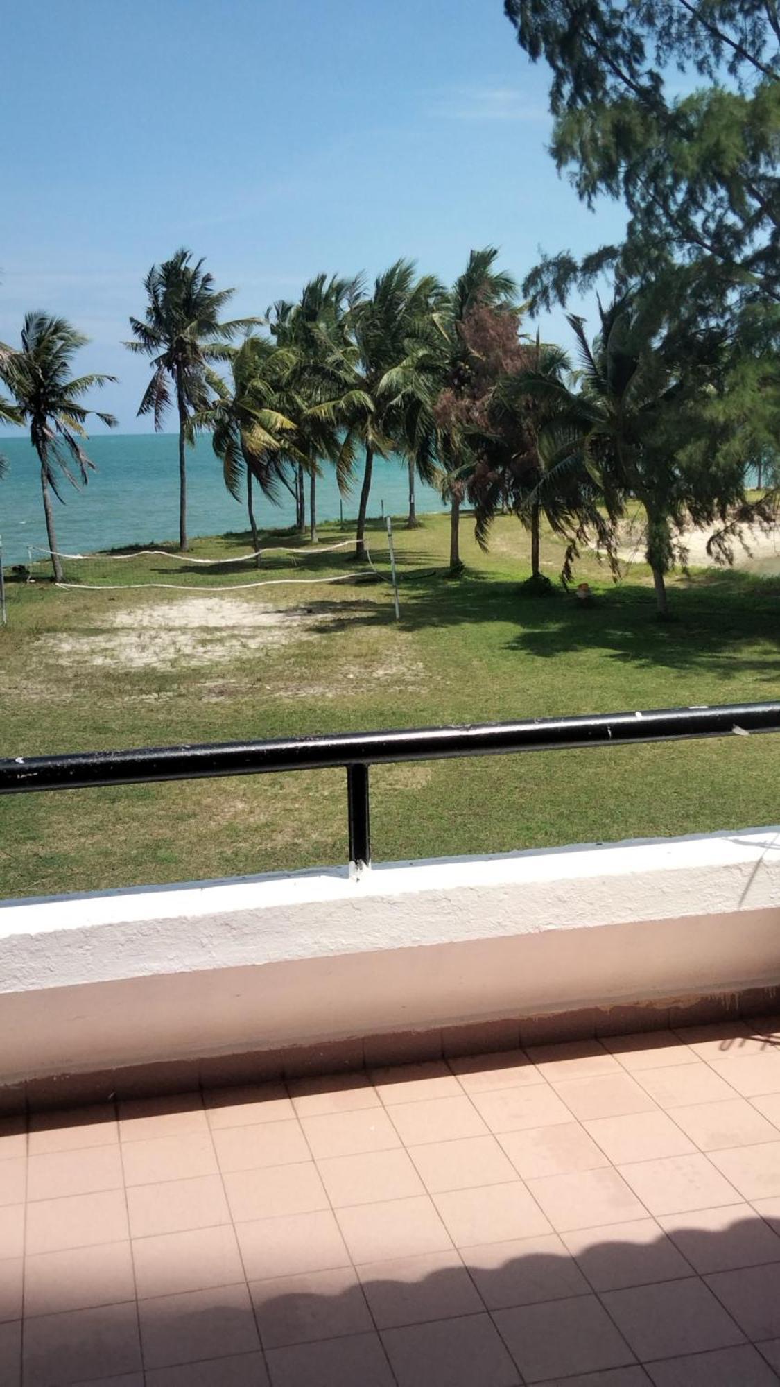 Pd Seaview Corus Paradise Lagoon Port Dickson Exterior photo